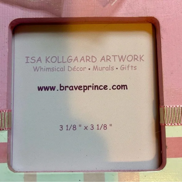 Sweet pink embellished 8”x8” wooden picture frame with ribbon-bow hanger -NWOT - Picture 5 of 8